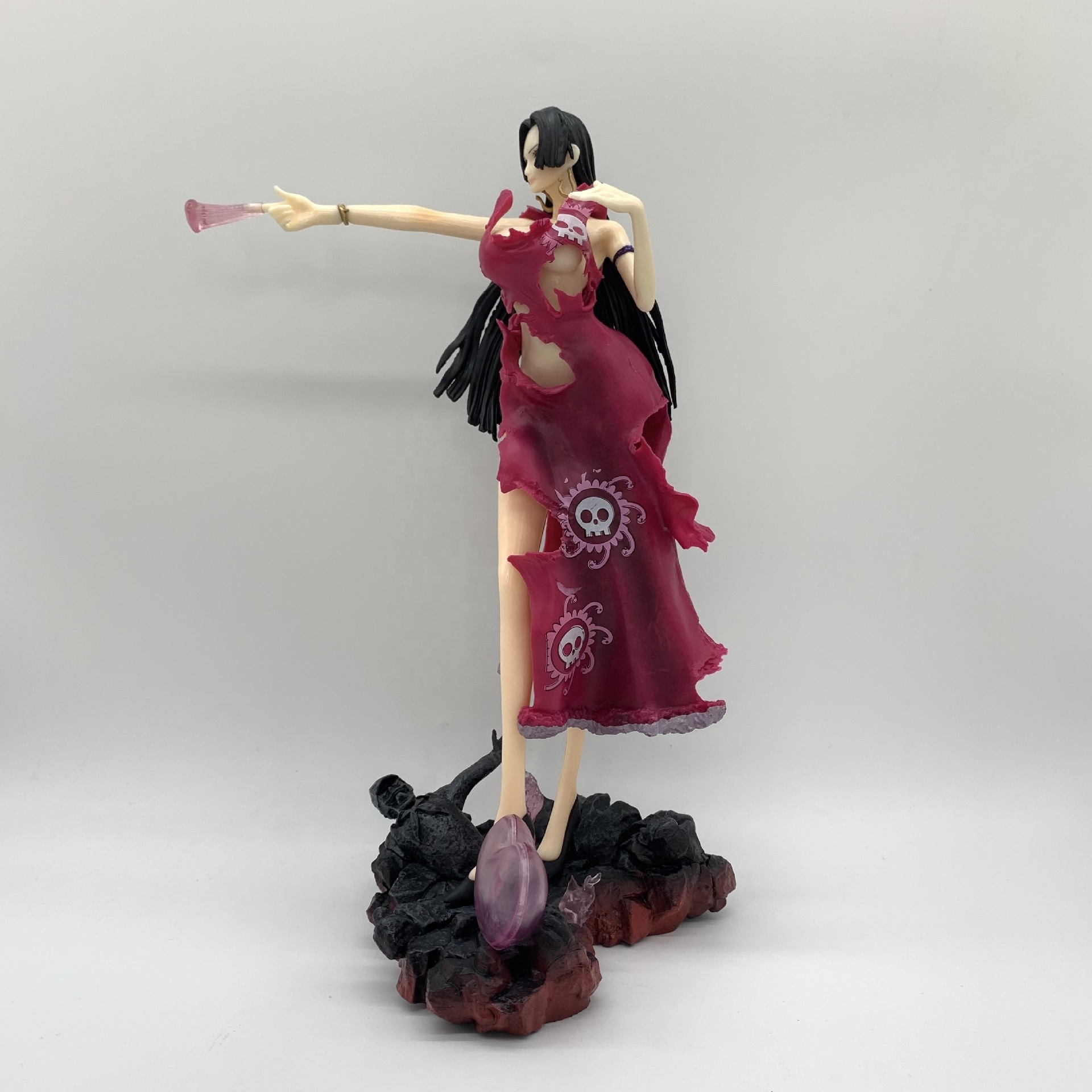 日本のワンピース女性皇帝セクシーアニメフィギュアPvc