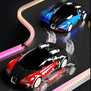 Voiture RC transformable KK 2.4G 8,8 pouces pour enfants, transformation à un bouton, dérive rotative à 360 degrés, télécommande 6 canaux, câble USB - Product Image 4