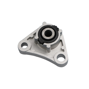 Supporto di Montaggio Sinistro per Barra di Rinforzo Sospensione Xinwo Oe 8666205 per Volvo S60 S80 V70 XC70 XC90 - Product Image 1