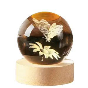 Tendencias 2024 productos 6cm bola de cristal decoración mariposa LED luces de noche adornos de escritorio hogar cumpleaños bien pronto regalo obtener