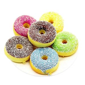 Juguete Antiestrés - Juguete de Pastel de PU Realista - Llavero de Rebote Lento con Modelos Suaves de Pan y Donuts para Niños - Product Image 1