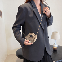 Designer de luxe strass creux tissé à la main sac à main sac à main avec sac tissé adapté pour les dames circulaire cristal pochette