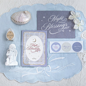 Ensemble de cartes de vœux et d'enveloppes en papier kraft blanc avec impression typographique dorée, série Lace Verse, Bénédiction sophistiquée - Product Image 3