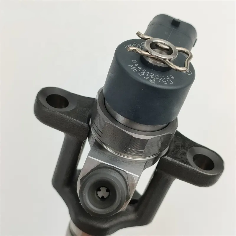 common rail injector 0445120049 ME223750 for MITSUBISHI 4M50-7AT7 injector nozzle 0445120049 ME223750 ME223002