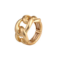 Bague de couronne de créateur pour femme avec grande pierre blanche en ligne gravée Knuckle Mesh O Rings Bijoux en alliage à la mode au prix