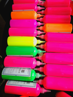 Peinture corporelle lumineuse fluorescente crème au néon Coloration liquide UV pour la peinture de visage de fête
