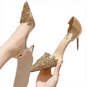 Nouvelles chaussures de mariée pour femmes, bout pointu, strass transparents, talons fins, escarpins à bride peu profonde - Product Image 4