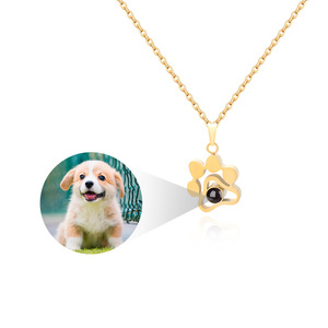 Collar con Proyección <span class=keywords><strong>de</strong></span> 100 Idiomas 'Te Amo' en Forma <span class=keywords><strong>de</strong></span> Huella <span class=keywords><strong>de</strong></span> Animal, Collar con Foto <span class=keywords><strong>de</strong></span> Mascota - Product Image 2