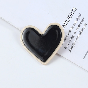 Mode mignon doux style <span class=keywords><strong>maquillage</strong></span> joli sourire visage coeur Alligator <span class=keywords><strong>maquillage</strong></span> <span class=keywords><strong>cheveux</strong></span> Clips LOGO personnalisé - Product Image 2