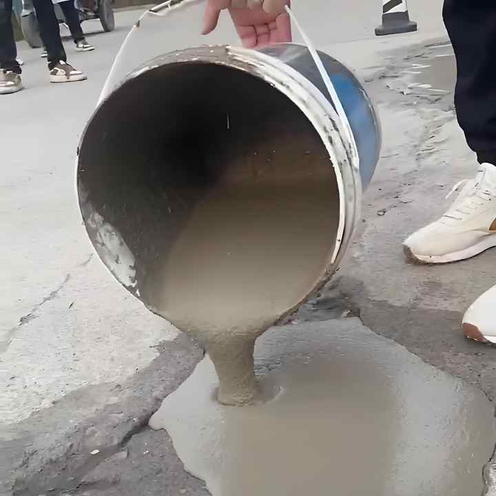 Mortero de cemento autonivelante de secado rápido de diseño industrial de alta resistencia y resistente al agua para nivelación y enlucido de suelos