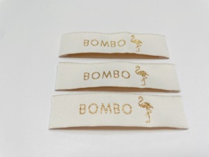 <span class=keywords><strong>ป้าย</strong></span>ทอสำหรับเสื้อแจ็กเก็ตเสื้อแจ็กเก็ต<span class=keywords><strong>ป้าย</strong></span>สำหรับ<span class=keywords><strong>เสื้อผ้า</strong></span>แท็กทอแบบออกแบบได้ตามต้องการ - Product Image 4