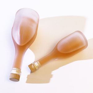 Botella de Vidrio Redonda Vacía de 100ml, 250ml, 375ml, 500ml para Ginebra, <span class=keywords><strong>Vodka</strong></span>, Tequila y Licores, con Tapa de Madera, Ecológica, Venta al Por Mayor - Product Image 4