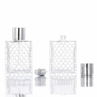 Flacon en verre transparent de luxe pour huile essentielle cosmétique, flacon vide en verre de 50 ml et 100 ml avec couvercle doré pour l'emballage de parfum