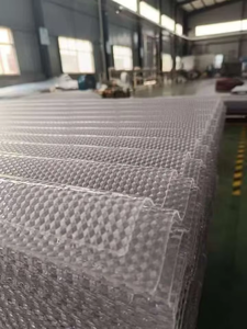 Gợn sóng sọc PC tấm <span class=keywords><strong>Polycarbonate</strong></span> kết cấu 2mm 3mm 4mm tấm <span class=keywords><strong>polycarbonate</strong></span> cắt theo kích thước in sóng khuôn mẫu tấm nhựa - Product Image 3