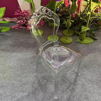 Chaise de mariage royale en acrylique transparent, chaise de banquet en plastique transparent, chaise de salle à manger en acrylique pour événements en plein air