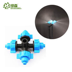 <span class=keywords><strong>Micro</strong></span>-<span class=keywords><strong>asperseur</strong></span> brumisateur à 4 sorties pour l'agriculture, brumisation à 360 degrés dans un système d'irrigation par pulvérisation - Product Image 3