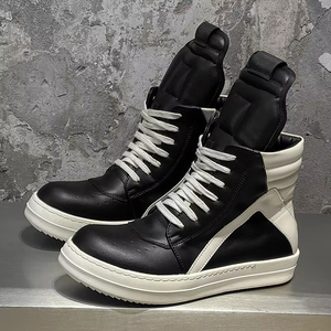 Zapatillas clásicas de caña alta con cordones para hombre, suela gruesa que aumenta la altura, versátiles, estilo casual de celebridad de internet. - Product Image 1