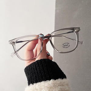 Gafas Qianai con montura cuadrada y filtro de luz azul para mujer, lentes de PC TR90, tamaño mediano, monturas ópticas de estilo coreano - Product Image 3