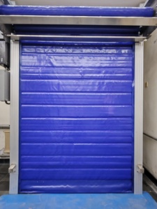 Porte à enroulement rapide en <span class=keywords><strong>PVC</strong></span> <span class=keywords><strong>avec</strong></span> <span class=keywords><strong>fenêtre</strong></span> transparente, porte à enroulement rapide en tissu, porte à enroulement rapide en plastique, portes de garage à bas prix - Product Image 4
