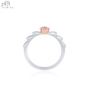 แหวนเพชรชมพูหรูหราทันสมัย งานแฮนด์เมด แหวนหมั้นเพชรทองคำ 18K เพชรชมพูแท้จากธรรมชาติ - Product Image 4