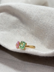 แหวนพลอยเพาะเลี้ยงเงินแท้ S925 จาก UM Jewelry สำหรับสวมใส่ทุกวัน งานแต่งงาน งานหมั้น และเป็นของขวัญในงานฉลองครบรอบ - Product Image 4