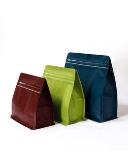 Confezionamento <span class=keywords><strong>di</strong></span> chicchi <span class=keywords><strong>di</strong></span> caffè a forma <span class=keywords><strong>di</strong></span> <span class=keywords><strong>cubo</strong></span> <span class=keywords><strong>di</strong></span> <span class=keywords><strong>Rubik</strong></span> a otto lati sigillata in lamina <span class=keywords><strong>di</strong></span> alluminio valvola <span class=keywords><strong>di</strong></span> scarico del cibo per il latte per animali domestici - Product Image 2