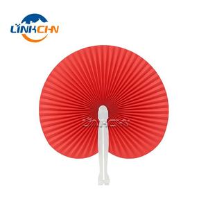 Ventilador de mano portátil plegable de plástico y madera Abanico de papel impreso personalizado - Product Image 3