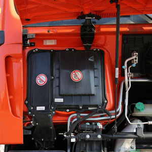 <span class=keywords><strong>Camion</strong></span> à <span class=keywords><strong>benne</strong></span> basculante de 10 roues du fournisseur HOWO 6x4 de la Chine avec la capacité de chargement 50T en stock et prêt pour la livraison - Product Image 6