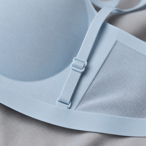 Soutien-gorge sans couture bleu ciel pour femme, bretelles fines, bonnets moulés, ailes en maille respirante, léger pour le quotidien - Product Image 5