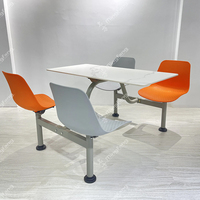 Table de restauration rapide contemporaine en acier inoxydable pour 4 personnes avec chaises et couleur personnalisable pour les cafétérias scolaires