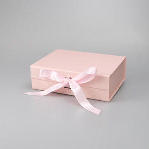 Boîte en papier pliable de luxe de haute qualité, en carton rigide, pour l'emballage de robes de mariée, avec impression en relief et ruban magnétique - Product Image 5