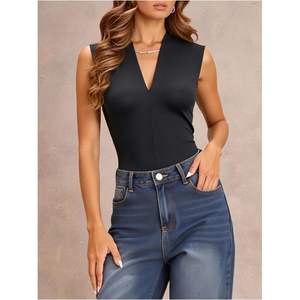 Camiseta sin mangas con cuello en V para mujer, corte regular, tejida, informal de negocios, para oficina. - Product Image 4