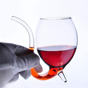 Verre à cocktail avec <span class=keywords><strong>paille</strong></span> pour vin rouge, jus, lait, eau – Le verre à jus <span class=keywords><strong>de</strong></span> <span class=keywords><strong>vampire</strong></span> - Product Image 3