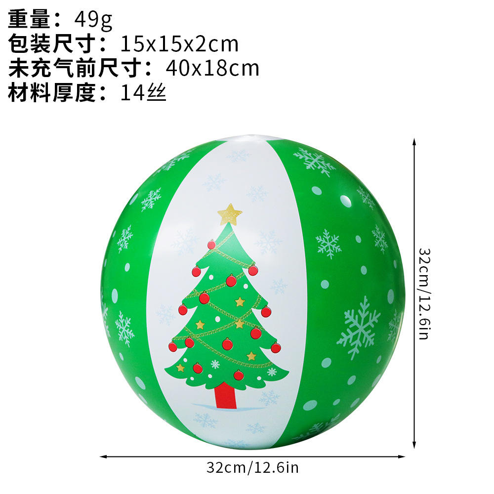 Pelota de playa con forma de árbol de Navidad.