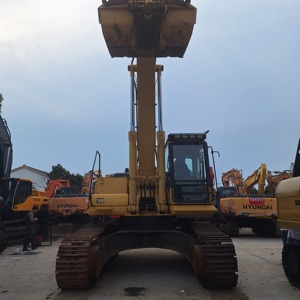 Excavadora de cadenas usada Komatsu PC400 de bajo precio, 40 toneladas, para construcción pesada y excavación de cimentaciones, en venta. - Product Image 2