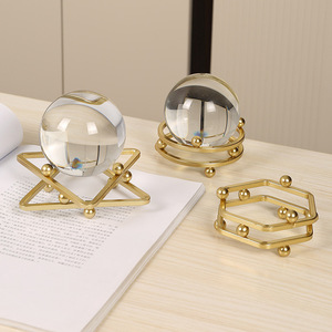 Adorno de Bola de Cristal Suo Jun con Base de Metal 7145A, Decoración de Oficina y Hogar de Estilo Europeo, Forma Geométrica, Regalo - Product Image 2