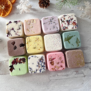 Fabricant d'équipement d'origine Vente en gros Marque privée Cadeau des Fêtes Ensemble de bombes de bain naturelles pour soins personnels Mini bombe de bain Coffret cadeau pour bain botanique - Product Image 4