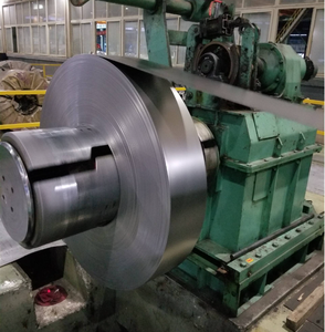 Холоднокатаная пружинная полоса из углеродистой стали ярко-черная синяя закаленная и отожженная стальная катушка - Product Image 2