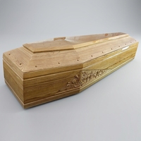 Ataúd de Madera Maciza Estilo Europeo Personalizable, Exportación Directa de Fábrica China, 200/220 Pulgadas Cúbicas