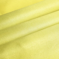Tissu satiné 100 % polyester en gros, tissu soyeux uni pour la décoration de robes de mariée