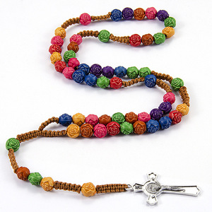 Rosario <span class=keywords><strong>de</strong></span> Perlas <span class=keywords><strong>de</strong></span> Plástico Coloridas Talladas con Cruz Vintage para Niños Católicos, Regalo <span class=keywords><strong>de</strong></span> Pascua - Product Image 4