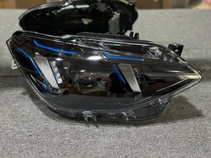 Pour BMW <span class=keywords><strong>Série</strong></span> <span class=keywords><strong>1</strong></span> F20 2012-2014 : Kit de modification de phares avec feux de jour LED style « Fang » et lentilles de direction 12V 6000K - Product Image 6