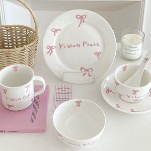 Lelyi Ins Creative Home Decor Eco-Friendly Cute Hand-Painted Bow Ceramic Tableware Coffee Cup Saucer Dessert Plate Set Gift