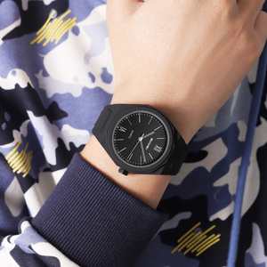 นาฬิกาข้อมือผู้ชาย ดีไซน์สปอร์ต ทนทาน ตัวเรือน ABS ทรงกลมขนาดใหญ่ กระจกคริสตัล กันน้ำ 50 เมตร  สามารถปรับแต่งโลโก้ได้ - Product Image 3