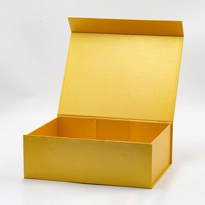 Caja de Regalo Plegable Rígida con Tapa Magnética en Color Amarillo Dorado, Disponible en Stock, Venta al Por Mayor - Product Image 3