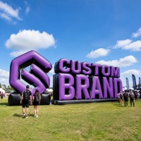 Mascotte gonflable 3D personnalisée en Oxford 210D haute résistance avec logo, forme sur mesure pour la publicité extérieure