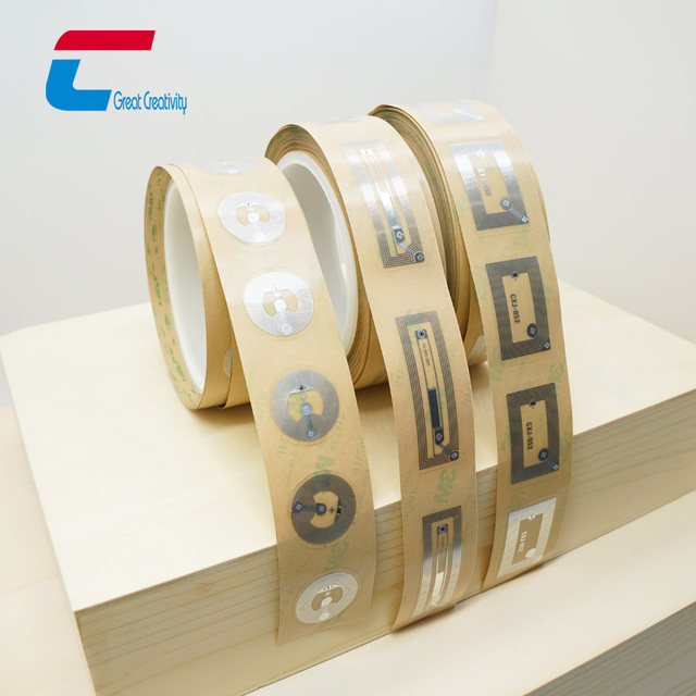 Customized Blank NFC Dry Wet Inlay Roll Circular NFC NTAG 213 Sticker With Hole