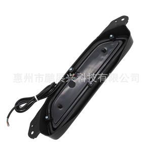 Feu arrière LED Pengzhanxing pour Toyota C-HR 2017-2020, feu stop central de pare-chocs arrière avec faisceau de câblage - Product Image 5