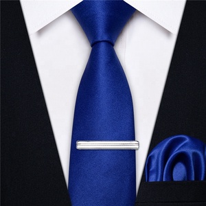 Cravates en <span class=keywords><strong>soie</strong></span> pour hommes de luxe personnalisées couleur pure <span class=keywords><strong>unie</strong></span> 2.35 "(6CM) <span class=keywords><strong>cravate</strong></span> mince <span class=keywords><strong>unie</strong></span> cravates fines pour hommes - Product Image 5