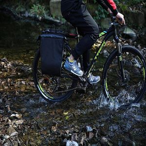 Sacoche de vélo pour porte-bagages arrière, certifiée BSCI, étanche, avec housse de pluie pour le cyclisme - Product Image 3
